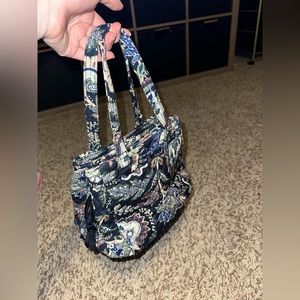 Vera Bradley bucket crossbody